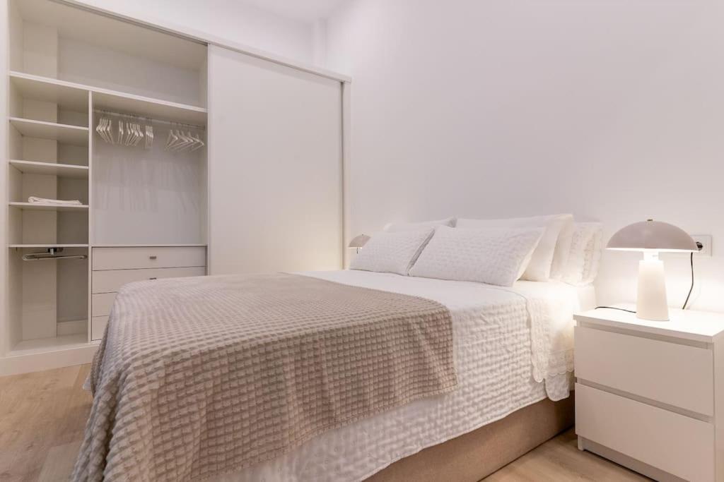 Apartamento Nuevo En El Centro De 埃尔切 外观 照片