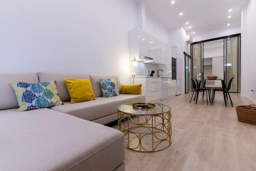 Apartamento Nuevo En El Centro De 埃尔切 外观 照片